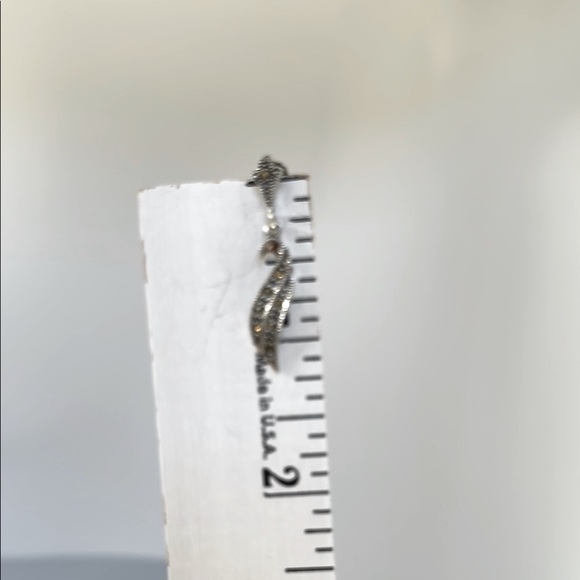 Elegant 925 Sterling Silver crystals Drop Earrings ✨ - Picture 5 of 5